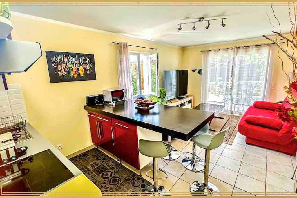 Sussargues Appart Independent Garden Pool & Spa מראה חיצוני תמונה